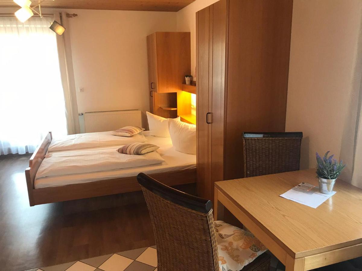 Self-Check-In Ferienwohnungen & Apartments Am Bergsee Triberg im Schwarzwald Екстериор снимка