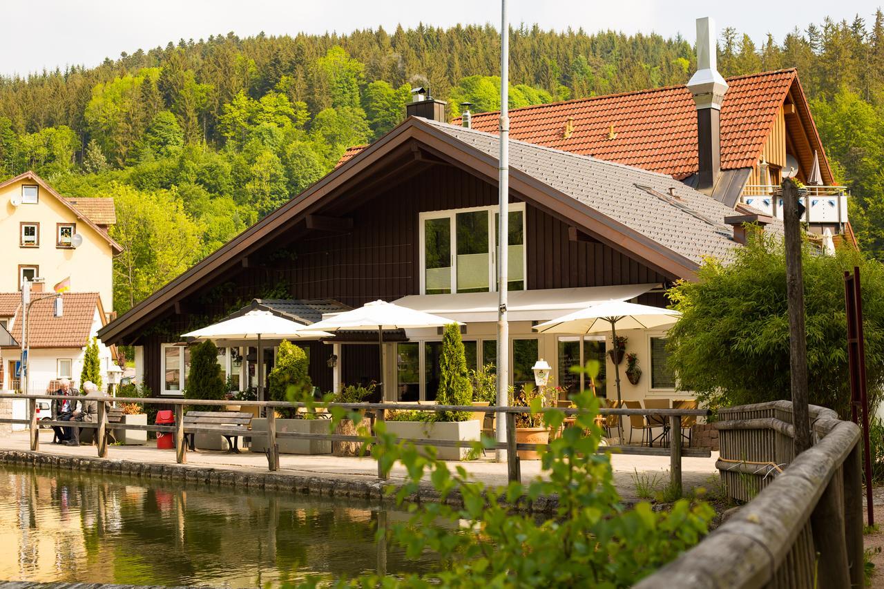 Self-Check-In Ferienwohnungen & Apartments Am Bergsee Triberg im Schwarzwald Екстериор снимка